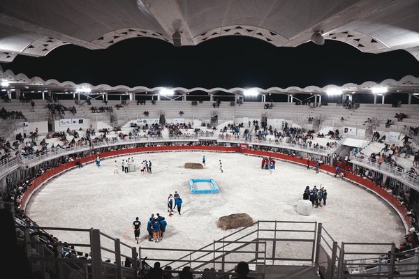 What are the most effective hydration strategies for UK endurance athletes?